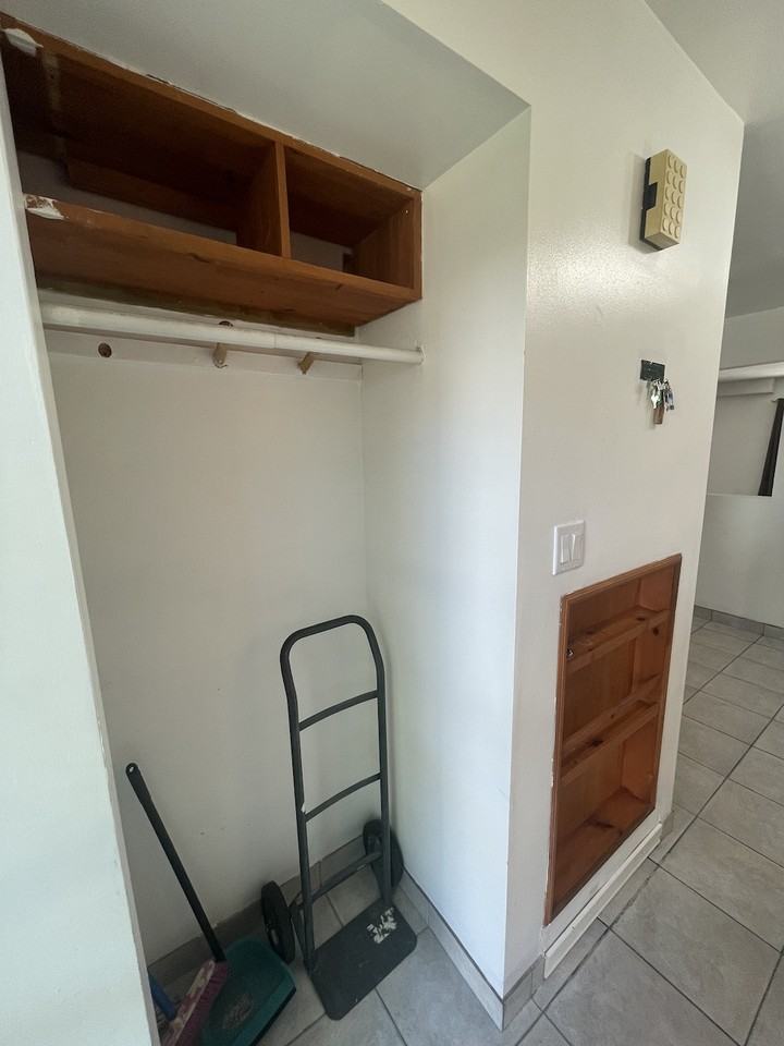 3060 Meadowbrook Lane #2 - Photo 3 of 34