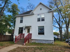 415 Marston Ave - Photo 1 of 1