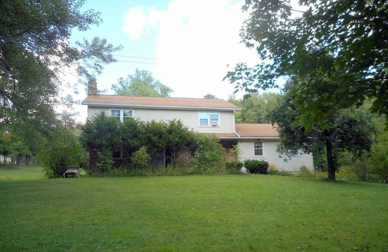 13247 Belscher Rd - Photo 2 of 25