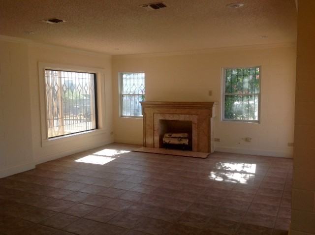 1217 Cedar Ave - Photo 2 of 11