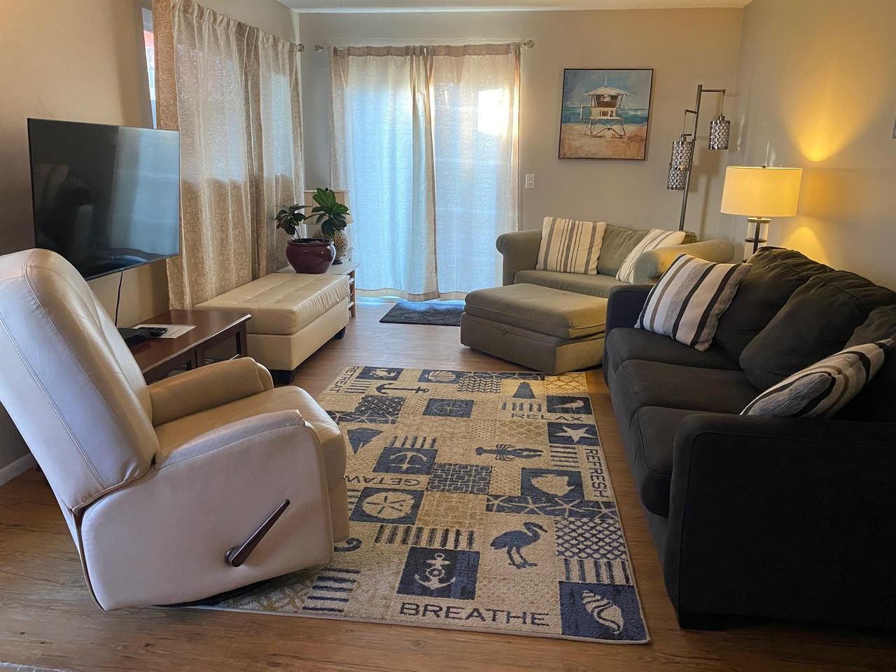 1159 Montauk Ln - Photo 4 of 22