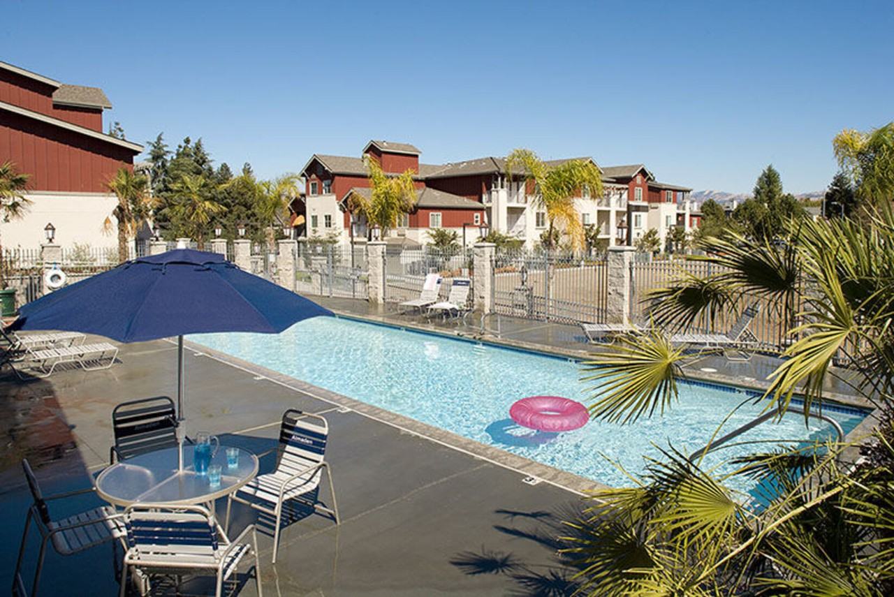 Almaden Family Apartments - Photo 2 of 20