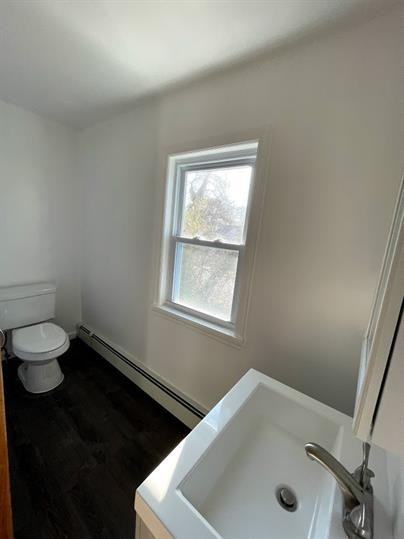 85 Division Avenue - Photo 3 of 5