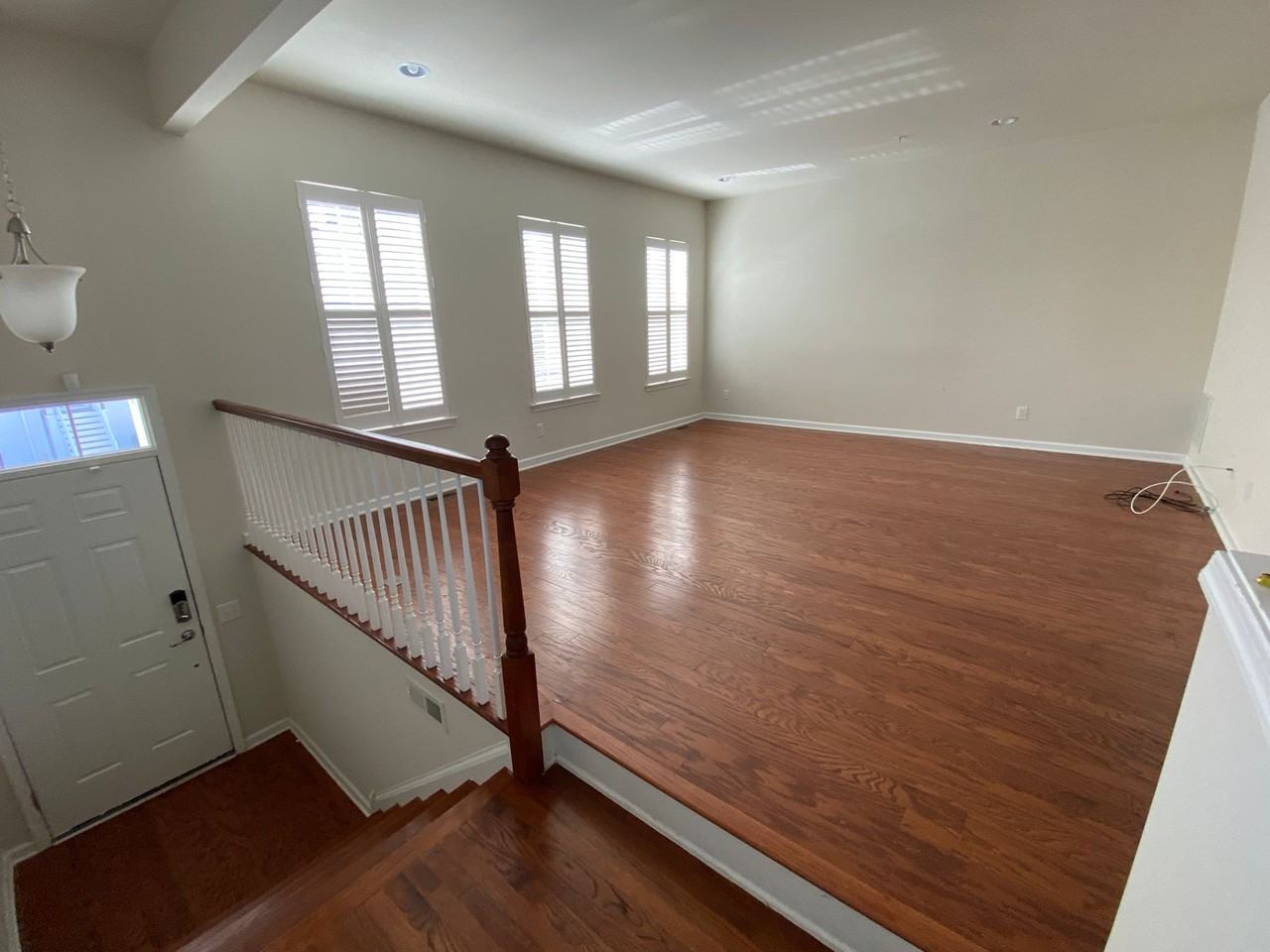 1713 Beacon Ln #1713 - Photo 2 of 20