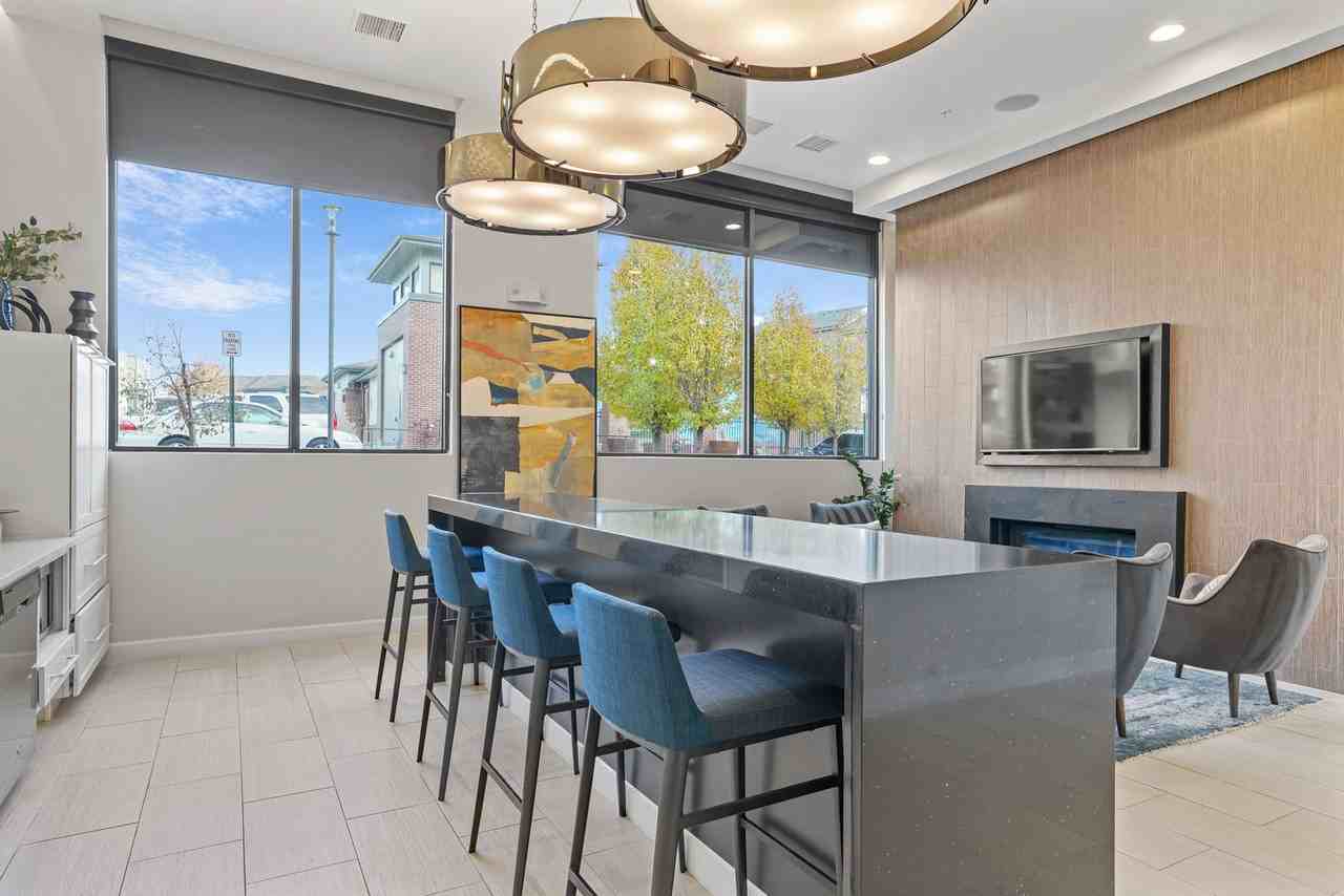 Regency RidgeGate - Photo 2 of 33