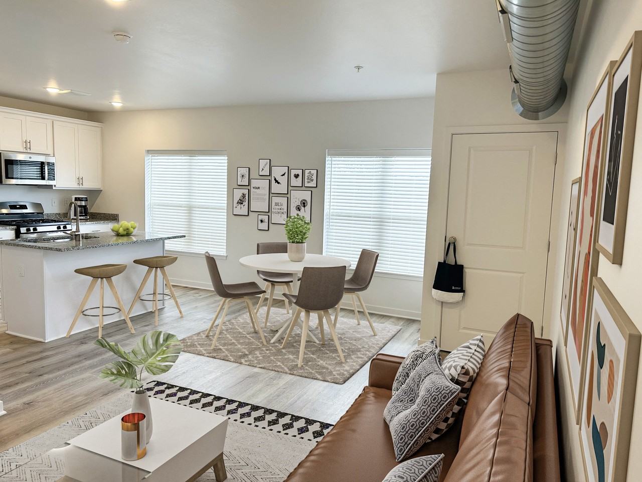 Elmwood Lake Apartments - Photo 2 of 40