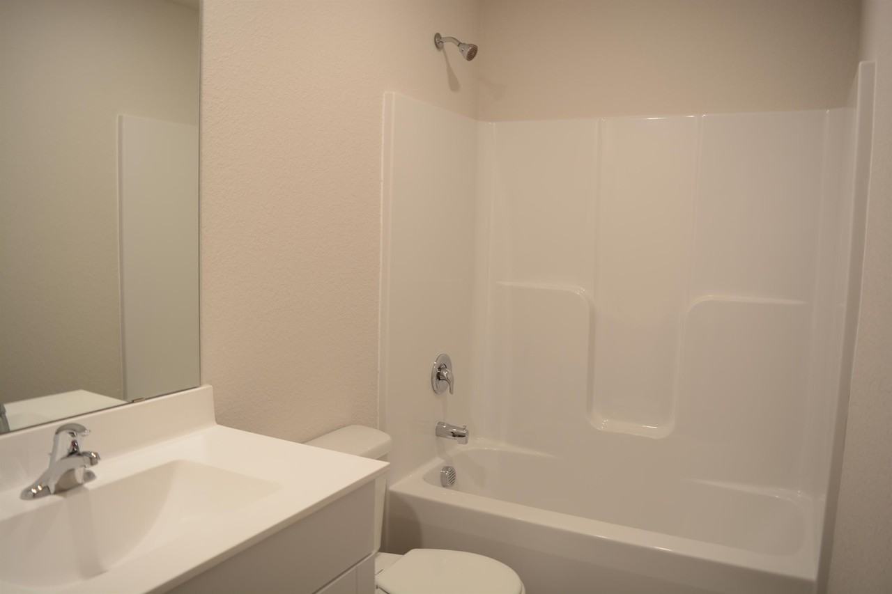 110 Chandler Ct #1 - Photo 7 of 10