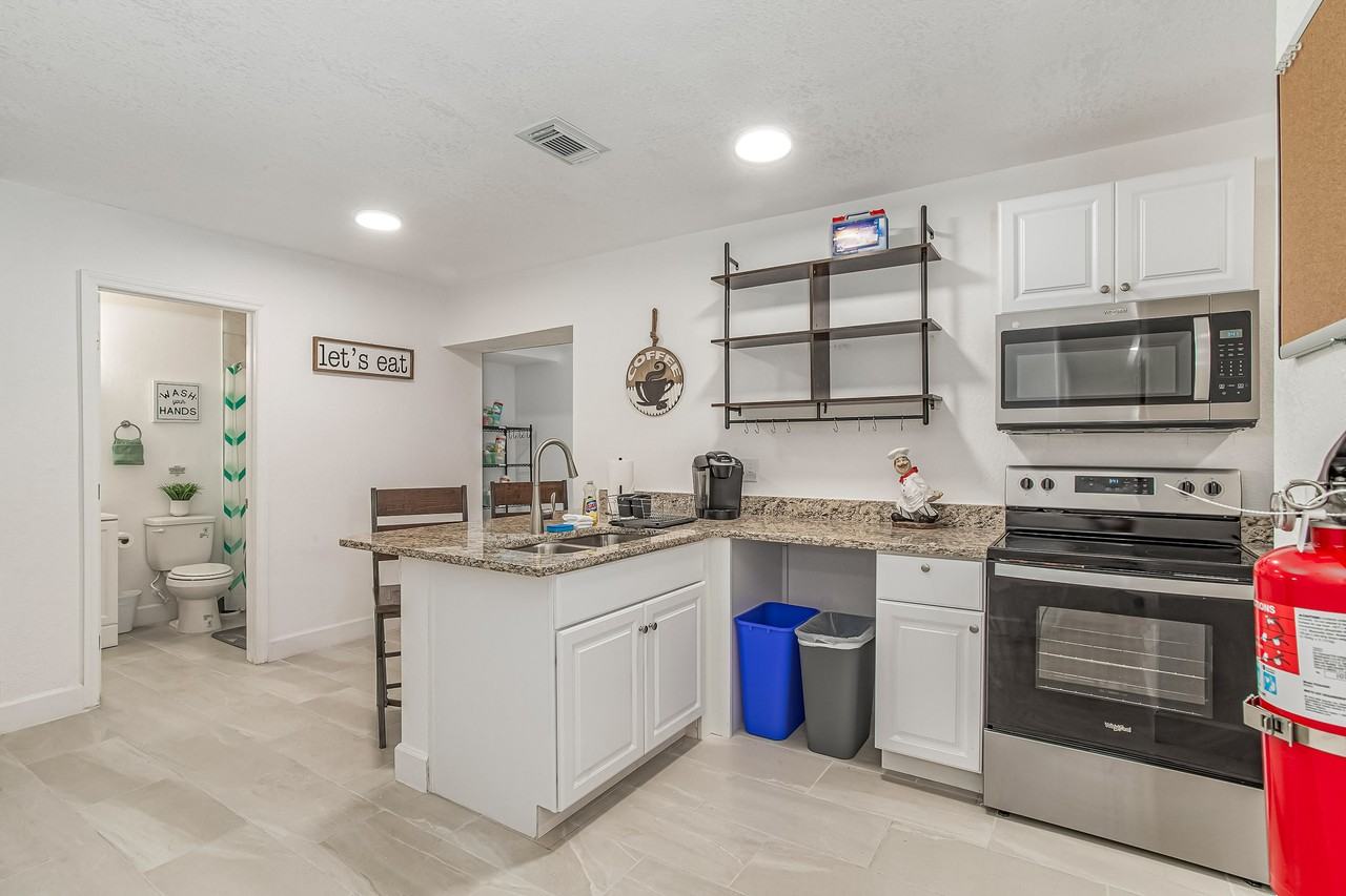 Stetler Dr - Photo 6 of 9