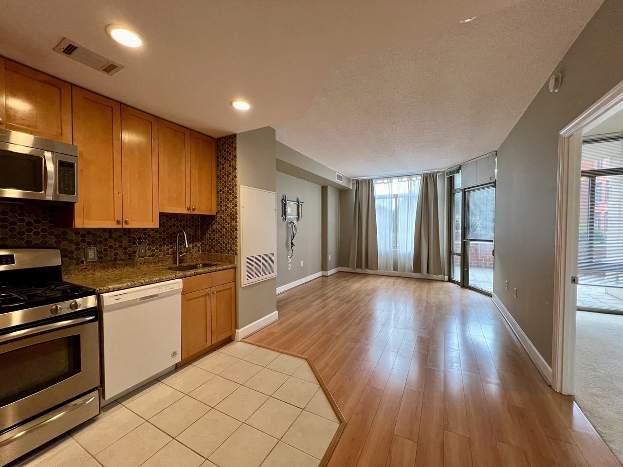 3600 South Glebe Road - 230W #230W - Photo 2 of 34