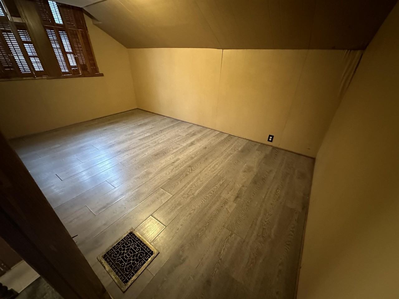 520 S Water St #520 - Photo 3 of 11