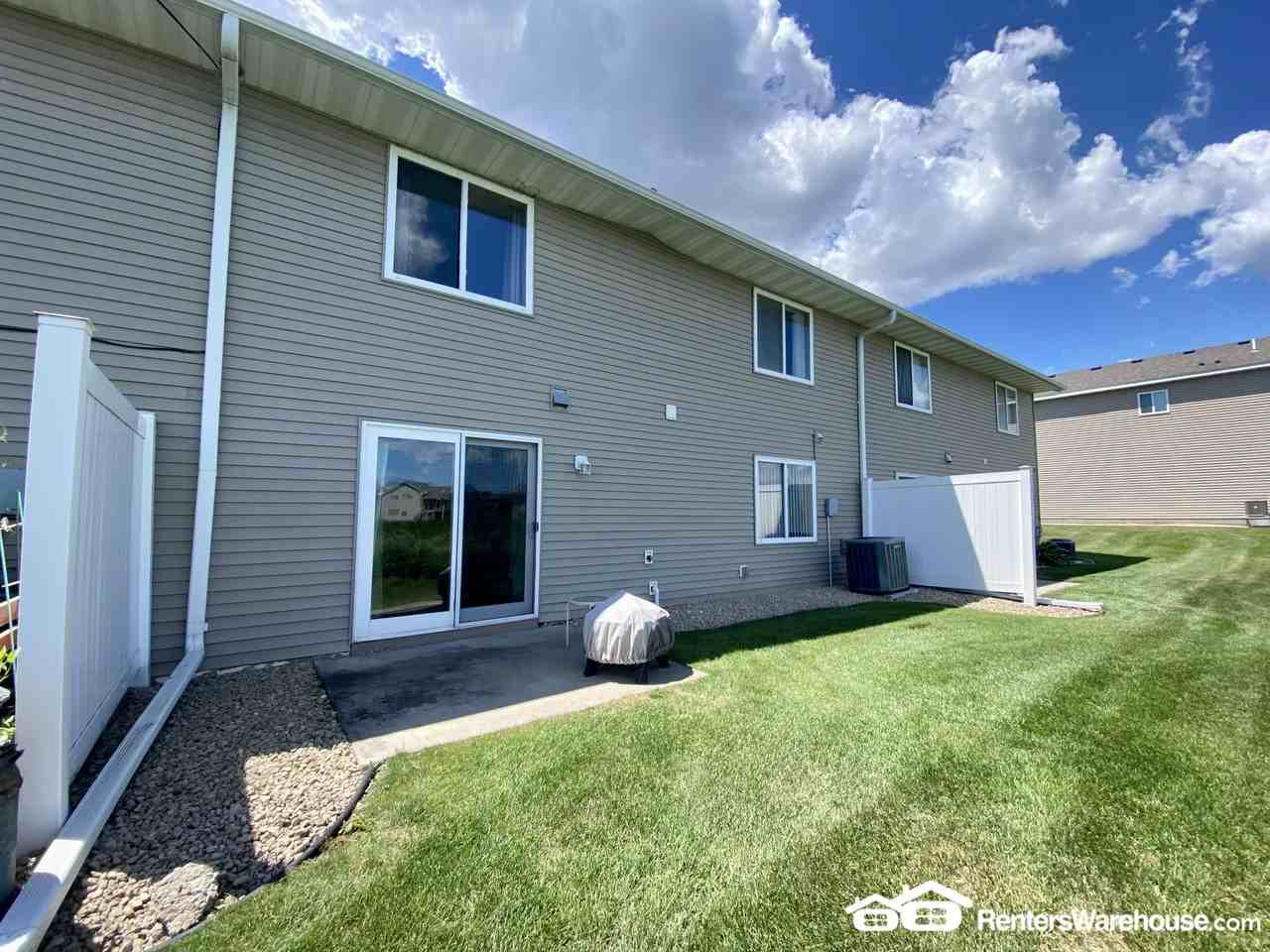 6804 Gingham Ct - Photo 3 of 10