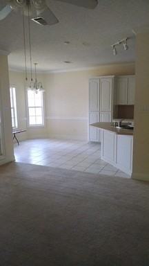 326 Timberwood Dr - Photo 3 of 6