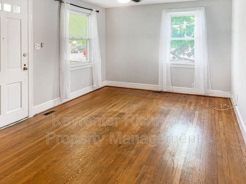 4511 Maverick Ave - Photo 3 of 13