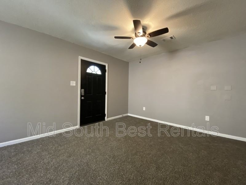 4201 W 19th St - Photo 2 of 8