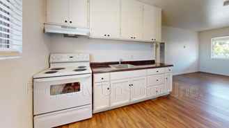 1558 Bridge St #7 - Photo 1 of 1