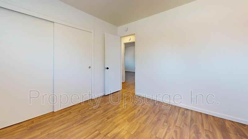 1558 Bridge St #7 - Photo 6 of 12