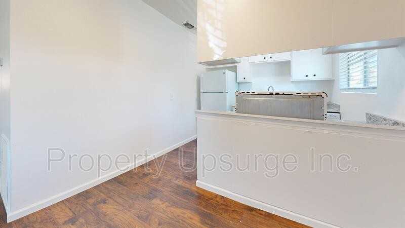 83 Mono Ave - Photo 3 of 13