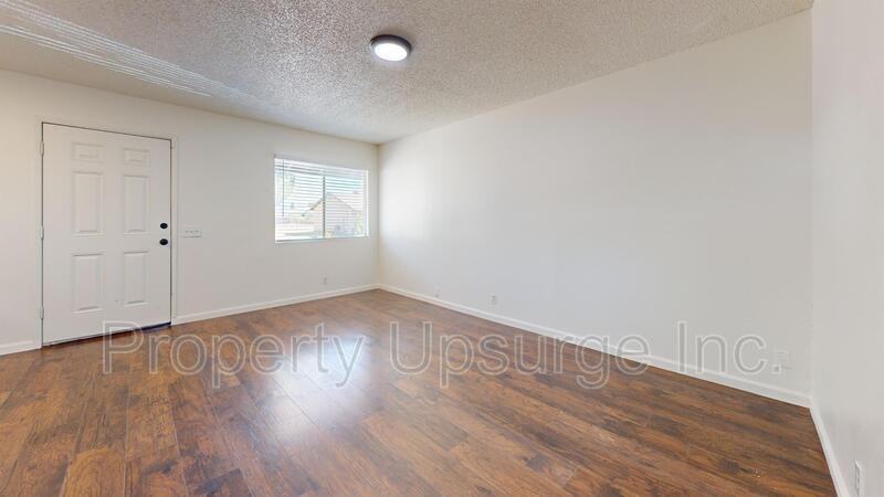 83 Mono Ave - Photo 3 of 13