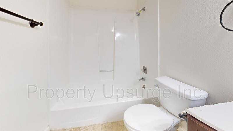 83 Mono Ave - Photo 7 of 13