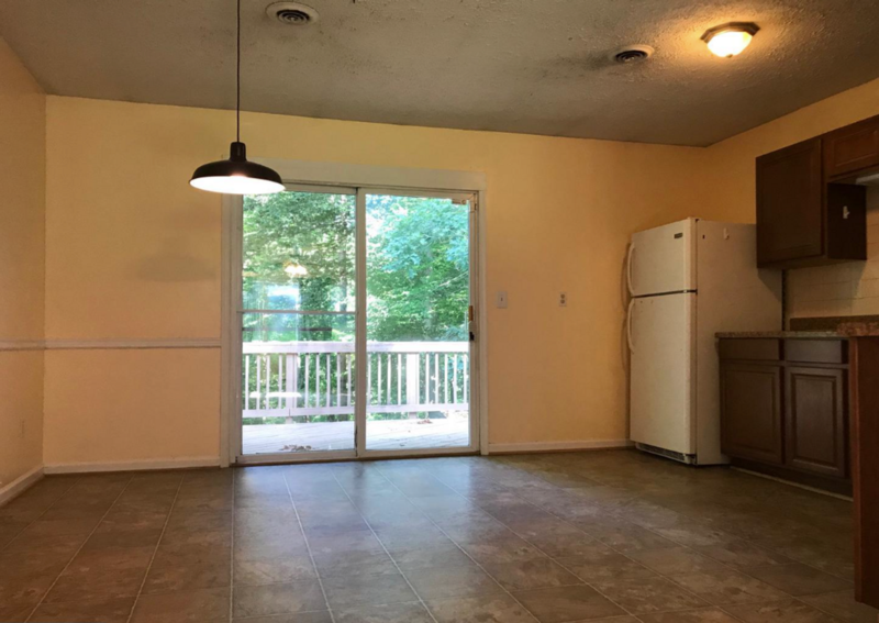 239 Sandy Ridge Rd - Photo 3 of 15