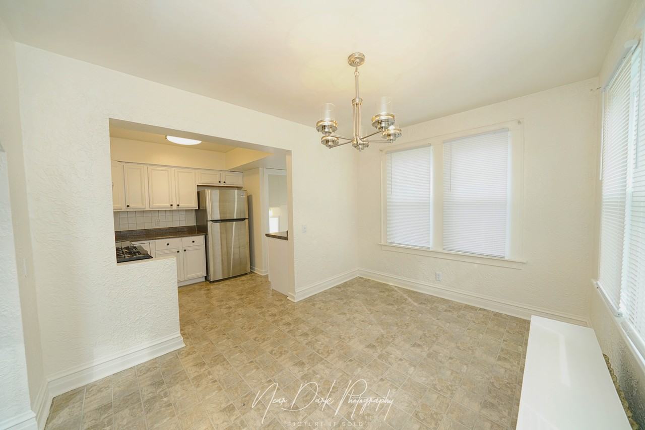 10174 W Ford Ave #A - Photo 3 of 17