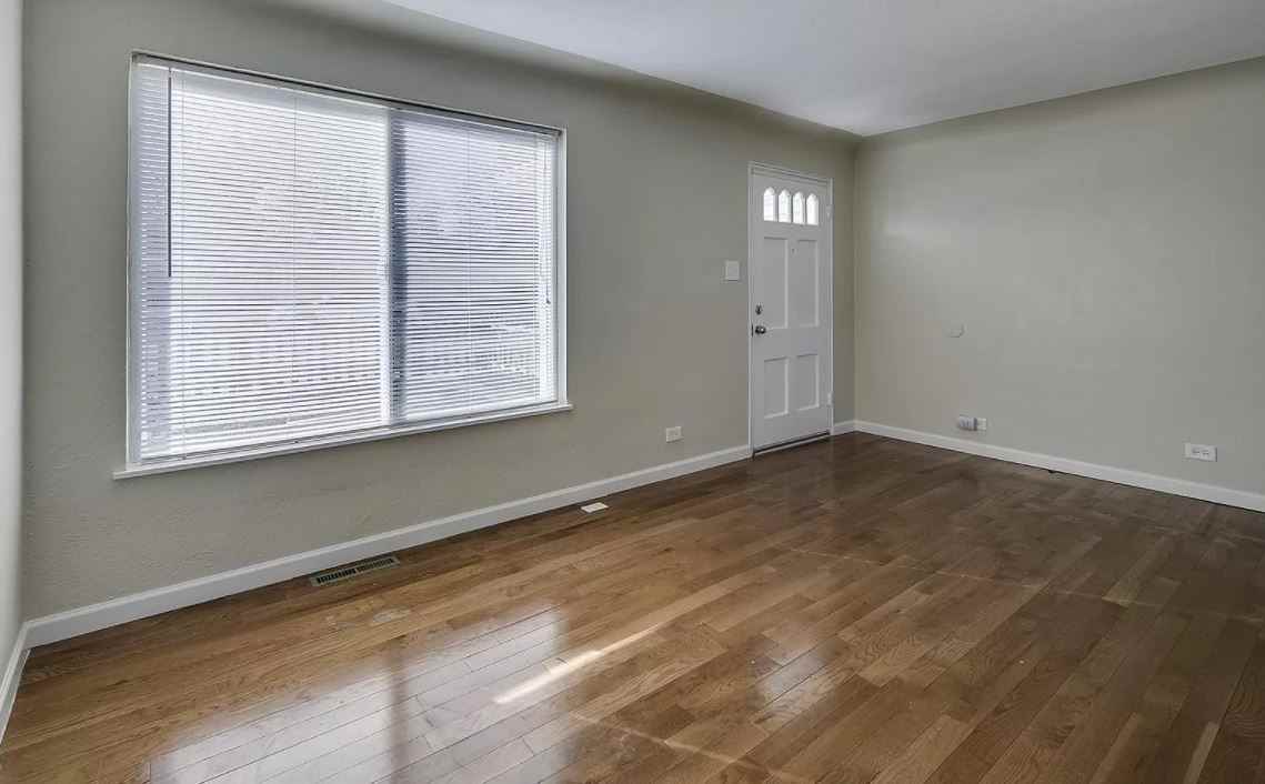 2442 Eaton St #NA - Photo 2 of 16
