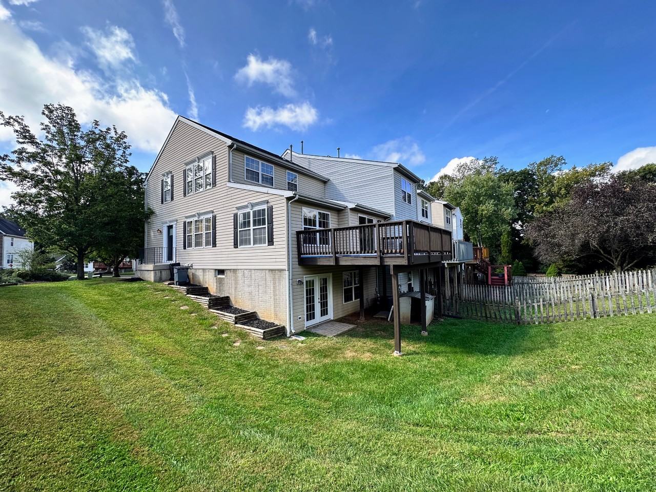 754 Shallow Ridge Ct - Photo 3 of 17