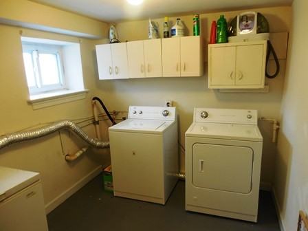 1334 Hamlin St Ne #1 - Photo 7 of 13
