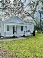 featured image of 227 Tyree Cir #1