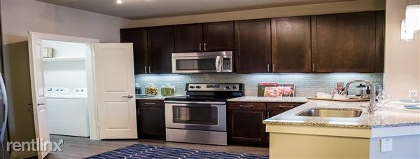 Dallas North Tollway & Arapaho Apartments in Addison, TX 75001 Zumper