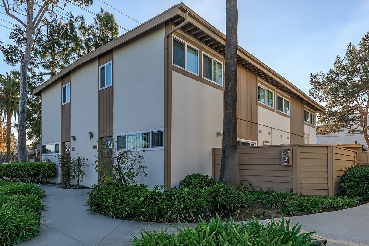 2283 Fountain Way E - Photo 7 of 26