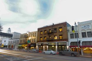 331 1/2 E 1st St - Photo 1 of 1