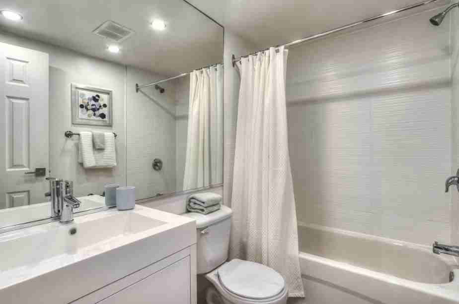 1550 Blvd de-Maisonneuve Ouest - Photo 3 of 8