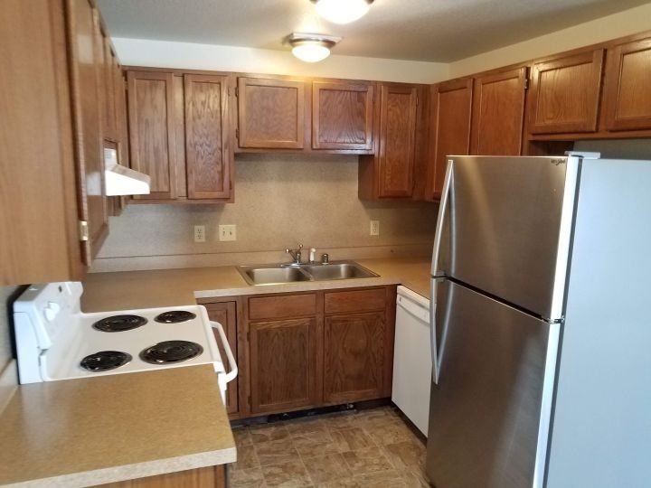 608 N 30th St - Photo 4 of 6