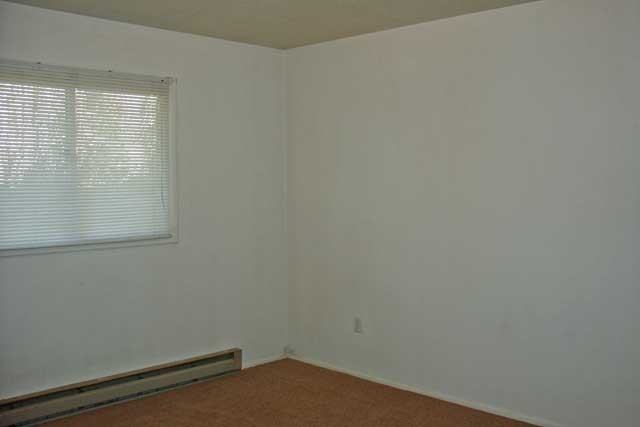 615 Hazel Ave - Photo 6 of 8