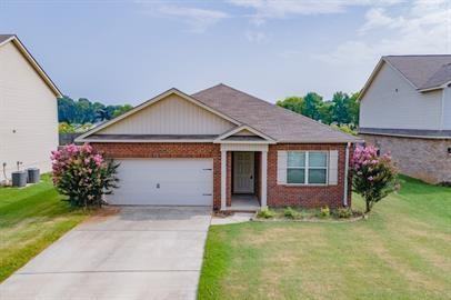 30067 Glenrose Way - Photo 2 of 16