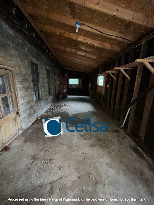 638 N 3rd St - Photo 2 of 5