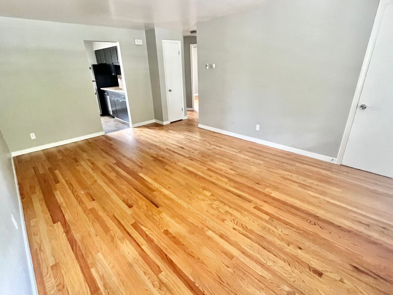 3669 Teller St - Photo 2 of 10