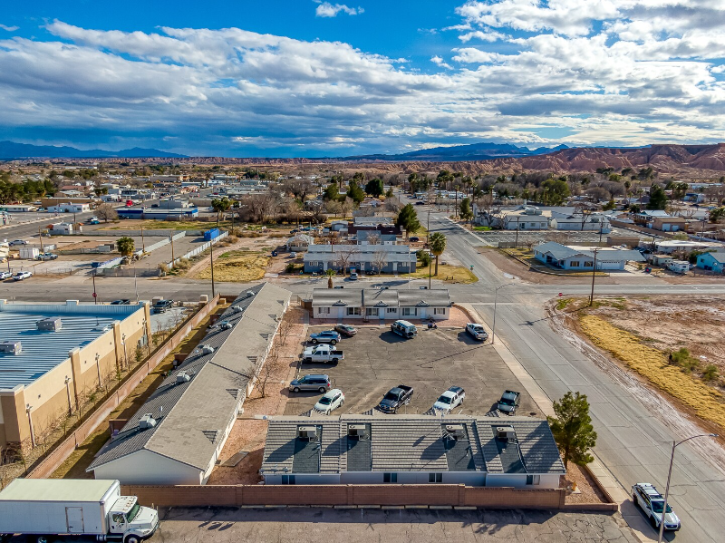 220 North Jones Moapa - Photo 3 of 13