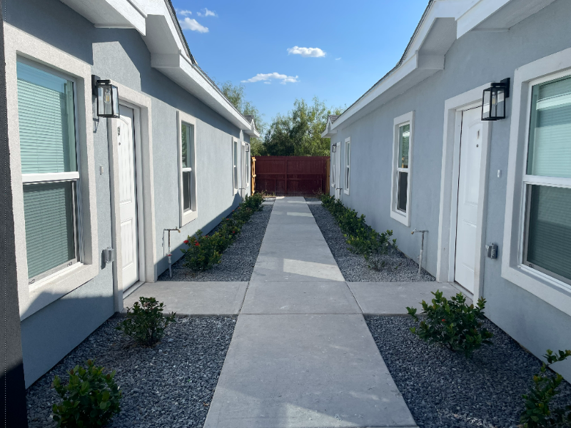 404 W Saint Helena Ave #4 - Photo 7 of 20