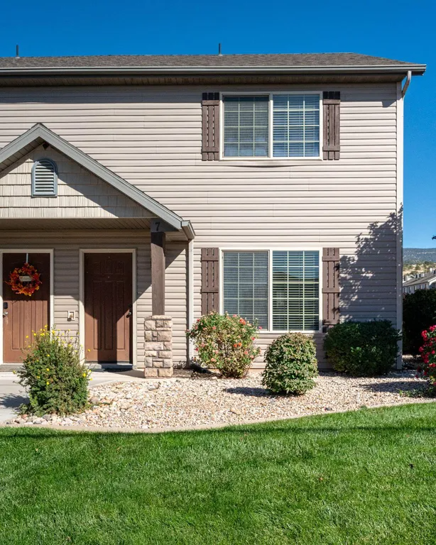 370 Wn #7 - Photo 3 of 24