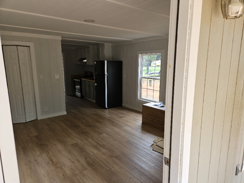 910 Backwoods Rd - Photo 4 of 13