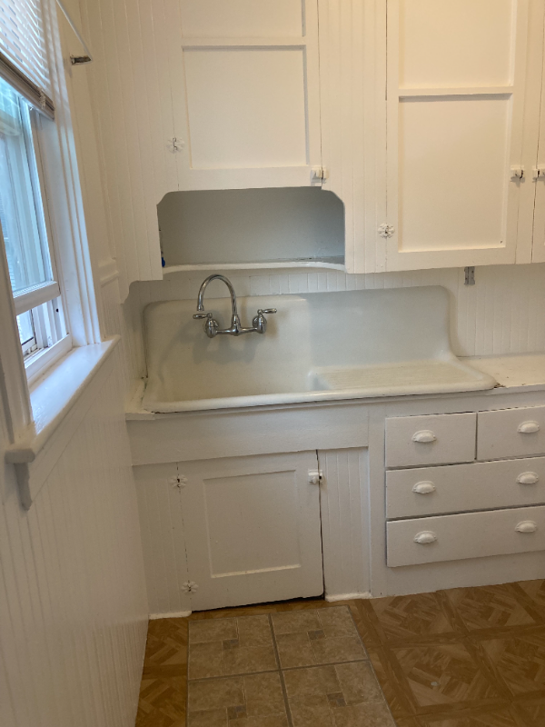 104 Dunedin St #2 - Photo 3 of 12