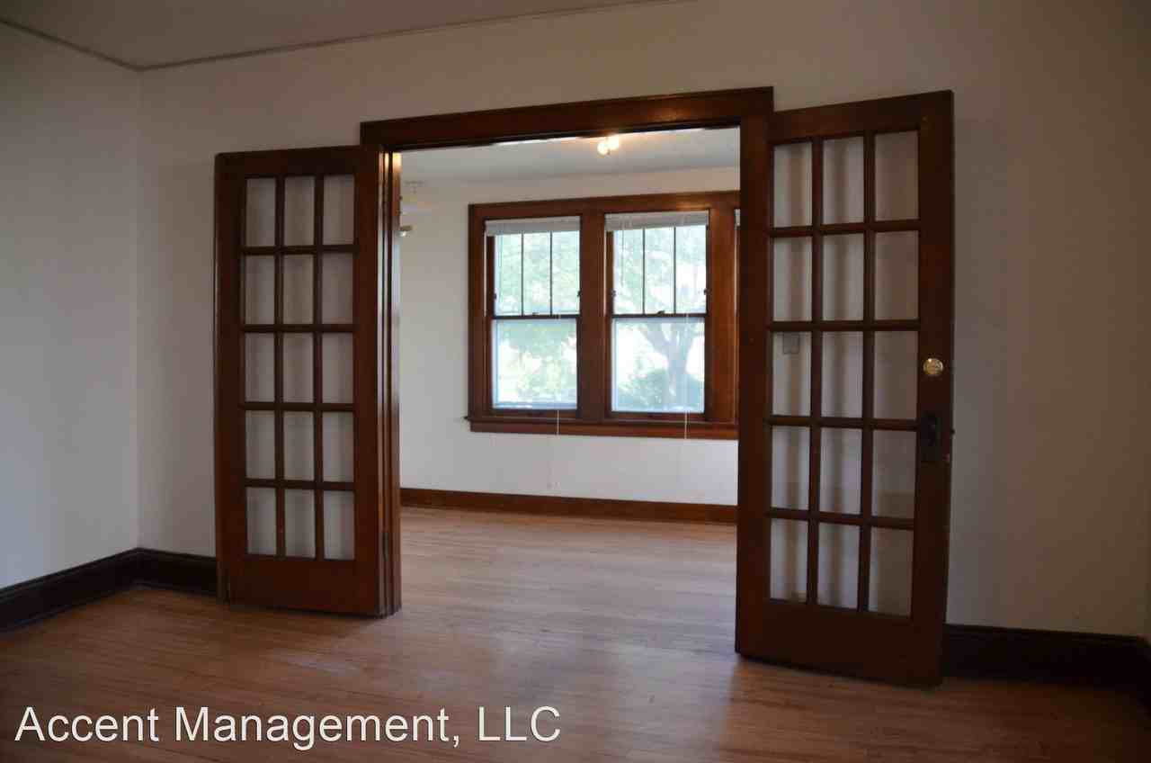 935 Vilas Ave - Photo 3 of 11