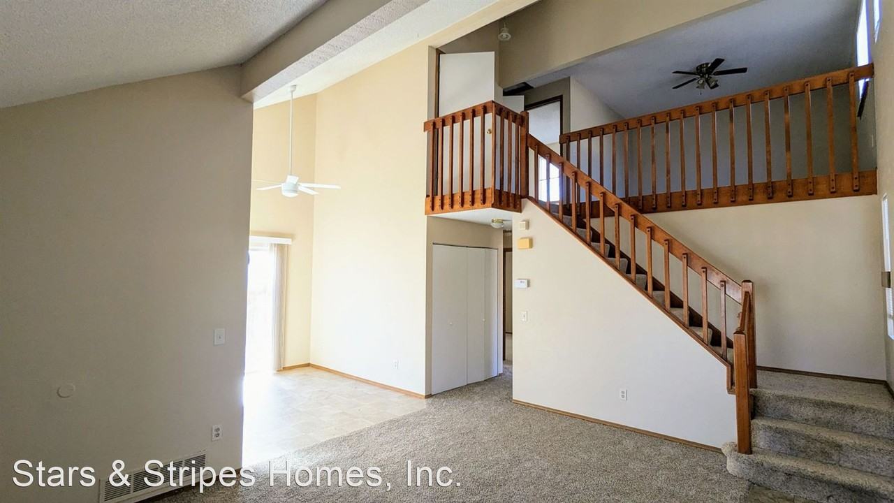 17614 E Temple Dr - Photo 3 of 17