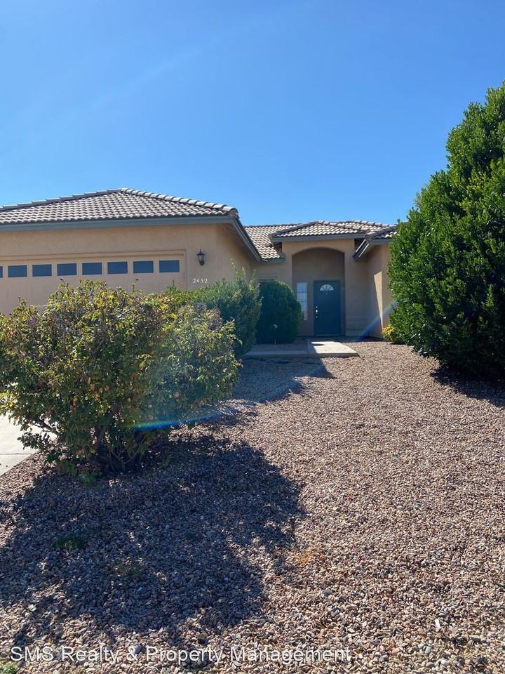 2452 Cabo Burela Dr - Photo 2 of 20