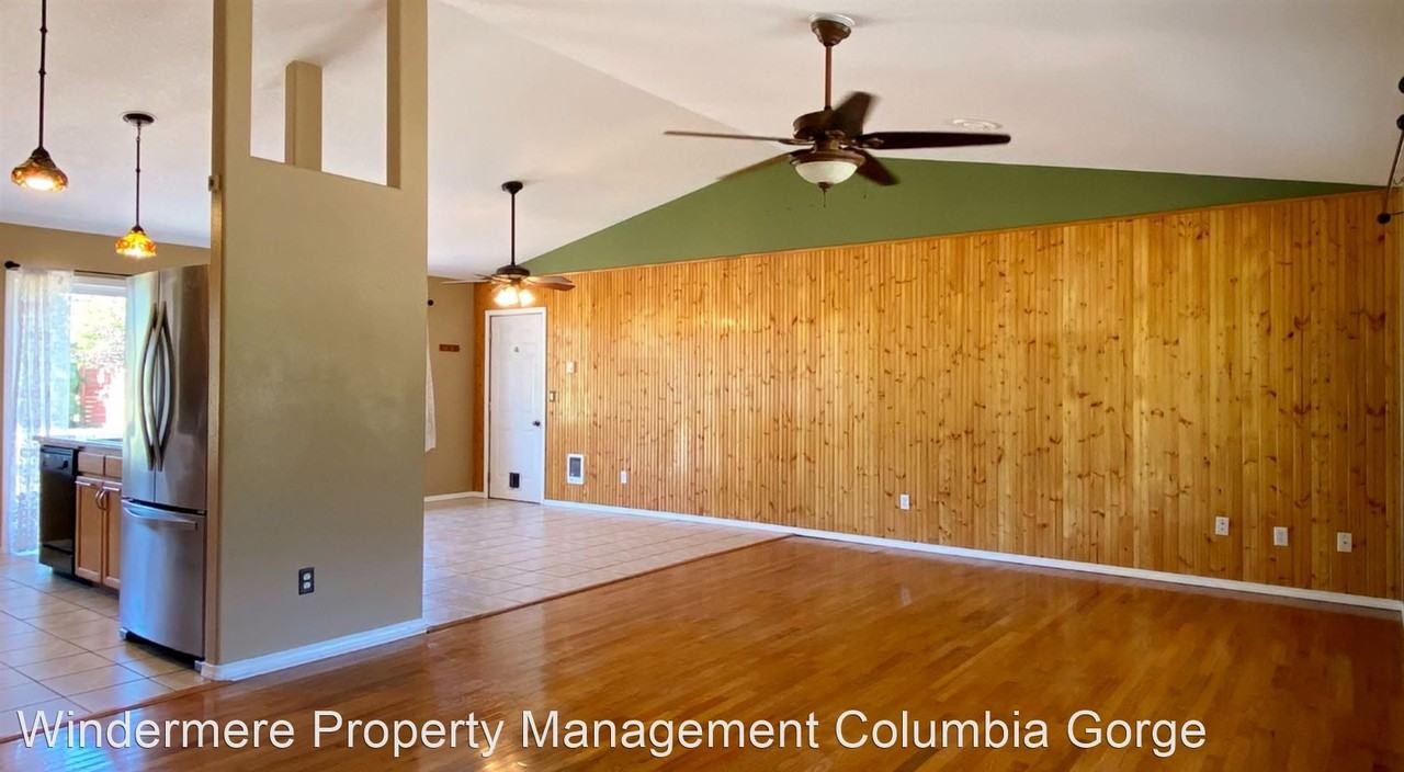 118 Pahatu St - Photo 2 of 19