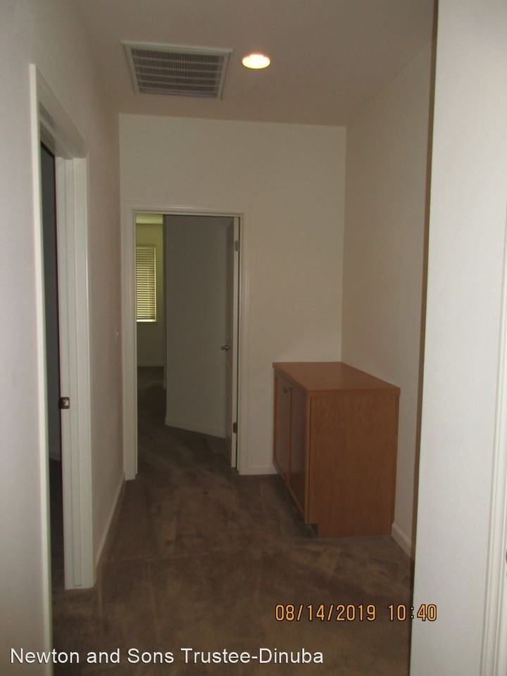 1146 Heather Ave - Photo 2 of 17