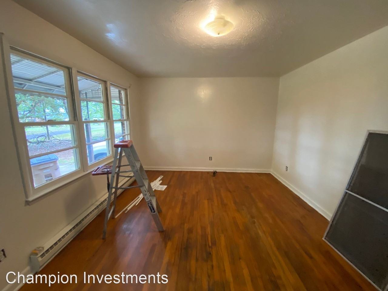 2066 Cottonwood Dr - Photo 3 of 14