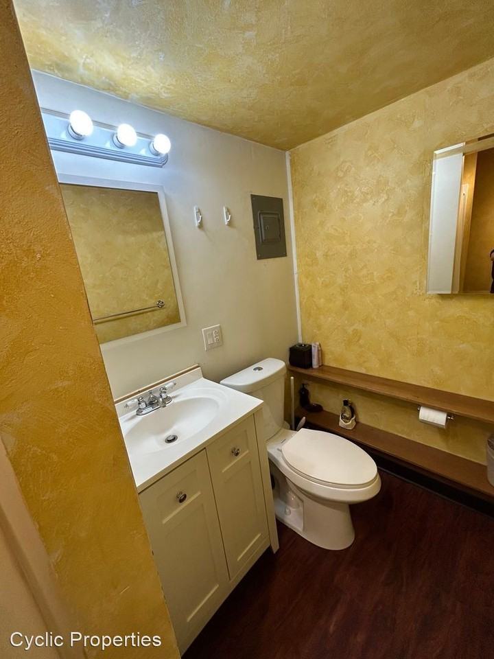 500 Baranof - Photo 3 of 3